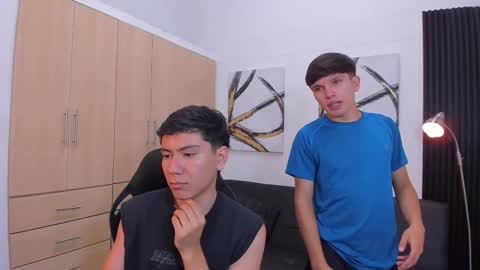 Hi  I am Venus kloy Thiago online show from September 23, 2:36 am