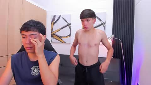 Hi  I am Venus kloy Thiago online show from September 26, 3:10 am