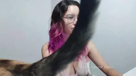 Wanda online show from December 14, 12:10 pm