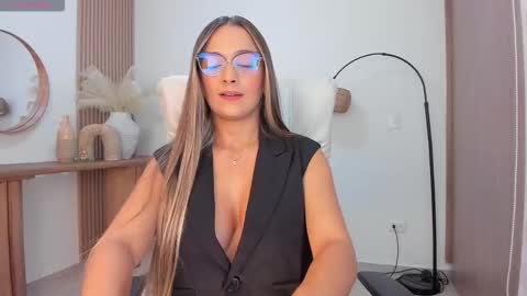 Wanda online show from March 12, 10:10 am