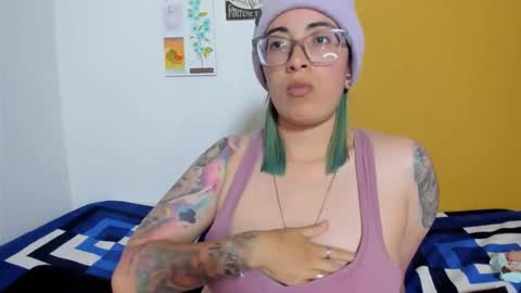 Waningrose  Lu online show from November 24, 11:04 pm