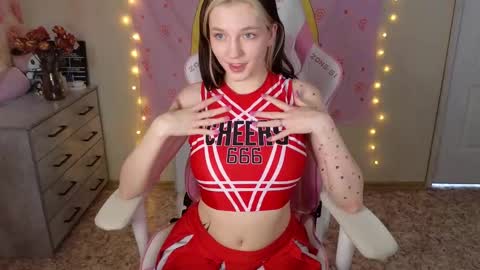 Snapshot of wanna_breed chatting on March 2, 8:16 am Kate online show from March 2, 8:16 am