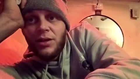 Snapshot of wanted_n_dangerous chatting on December 20, 11:39 am Thick Thirsty online show from December 20, 11:39 am