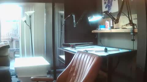 inittogetitin online show from November 29, 12:02 am