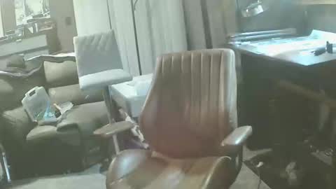 inittogetitin online show from December 19, 1:45 am