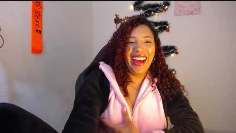 Snapshot of warisgoddes chatting on November 21, 9:08 am EMILY online show from November 21, 9:08 am