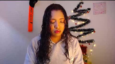 Snapshot of warisgoddes chatting on November 24, 4:12 am EMILY online show from November 24, 4:12 am