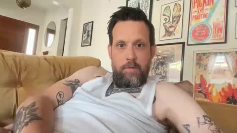 warispeace666 online show from April 5, 11:02 pm