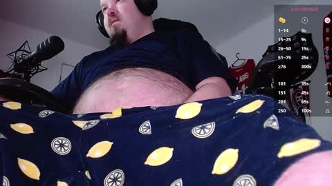 Snapshot of warno34 chatting on February 13, 7:03 am Warno online show from February 13, 7:03 am