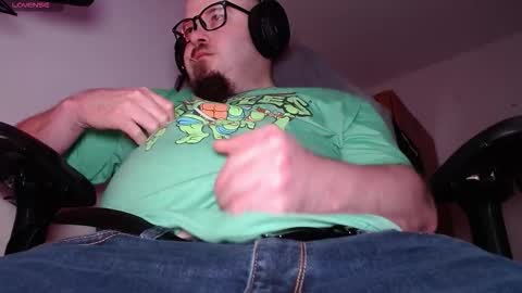 Snapshot of warno34 chatting on December 17, 3:23 am Warno online show from December 17, 3:23 am