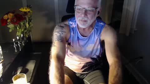 wasted_daze_ online show from October 1, 1:22 am