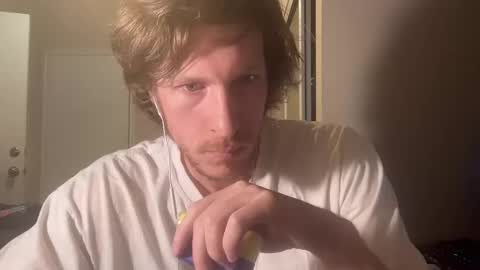 Snapshot of water741 chatting on October 10, 1:26 am Im this ISH..CBs best male cam whore. OG. online show from October 10, 1:26 am