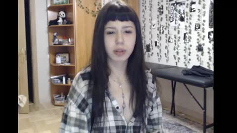 Mina online show from December 2, 7:42 pm