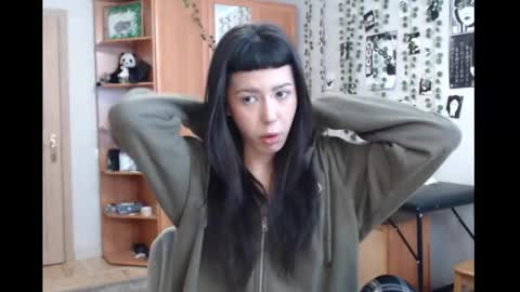 Mina online show from February 13, 9:49 am