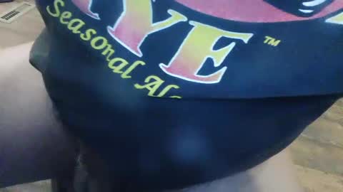 Snapshot of wayne1311 chatting on January 22, 1:53 am wayne1311 online show from January 22, 1:53 am