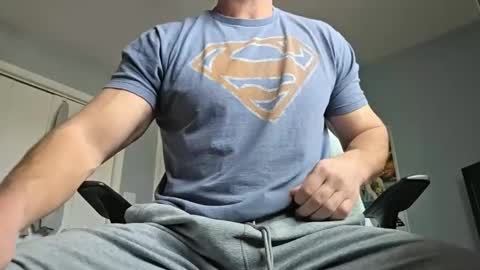 waynekent80 online show from December 15, 7:18 pm