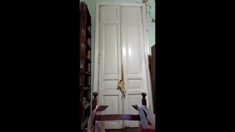 Snapshot of webgirl2 chatting on December 5, 11:18 pm Marina online show from December 5, 11:18 pm