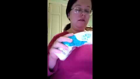 Snapshot of webgirl2 chatting on February 18, 9:53 pm Marina online show from February 18, 9:53 pm