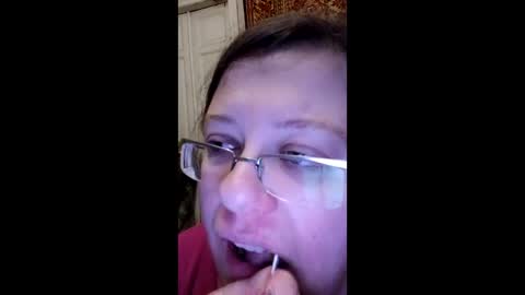 Snapshot of webgirl2 chatting on February 22, 11:46 pm Marina online show from February 22, 11:46 pm