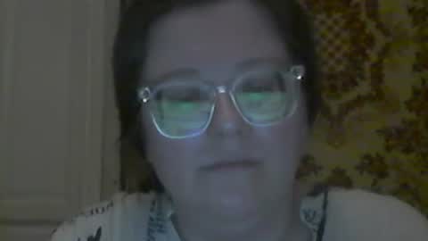 Snapshot of webgirl2 chatting on September 13, 11:15 pm Marina online show from September 13, 11:15 pm