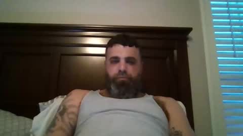 Snapshot of weezy210 chatting on February 20, 11:10 pm Weezy online show from February 20, 11:10 pm