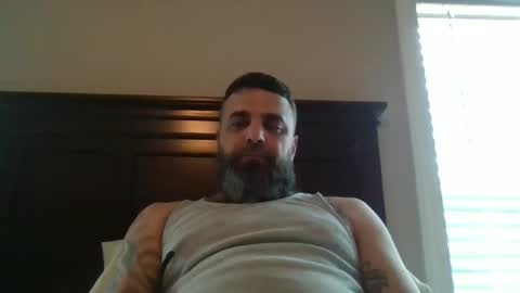 Snapshot of weezy210 chatting on March 4, 9:54 pm Weezy online show from March 4, 9:54 pm