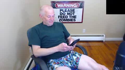 Chris online show from April 11, 8:46 pm