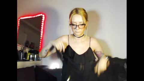 Snapshot of welliza chatting on January 6, 12:37 am Liza online show from January 6, 12:37 am