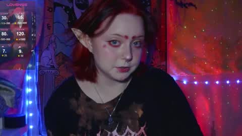 Snapshot of wendy_u_okay chatting on November 10, 6:29 pm Wendy online show from November 10, 6:29 pm