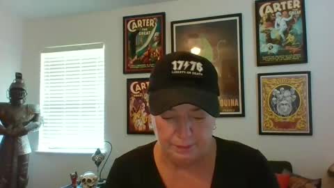 WendyCU online show from September 8, 9:25 pm