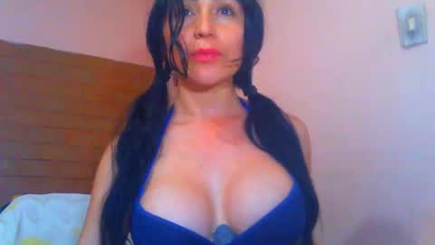 Snapshot of wenndy_ardent chatting on December 29, 11:50 pm TaTis online show from December 29, 11:50 pm