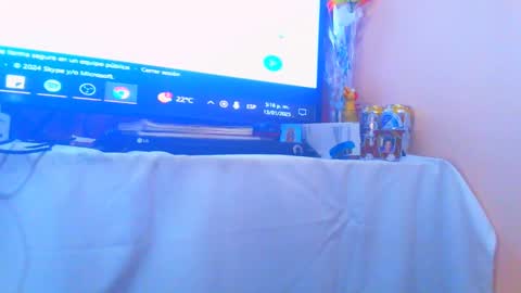 Snapshot of wenndy_ardent chatting on January 13, 10:13 pm TaTis online show from January 13, 10:13 pm