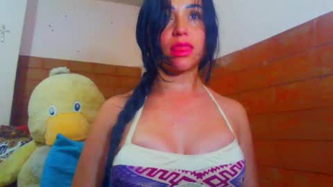 Snapshot of wenndy_ardent chatting on February 12, 7:56 pm TaTis online show from February 12, 7:56 pm