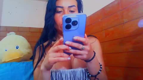 Snapshot of wenndy_ardent chatting on February 14, 3:58 pm TaTis online show from February 14, 3:58 pm