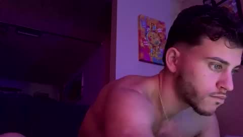 Snapshot of wentbrokeonstrippers chatting on November 14, 3:16 am Topjitt online show from November 14, 3:16 am