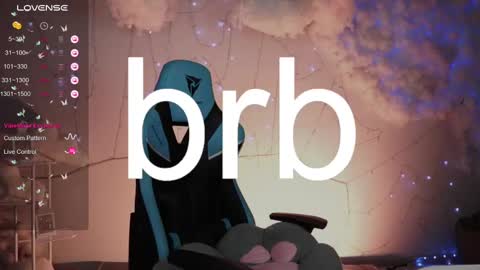 Snapshot of wesleegray chatting on March 12, 5:02 am little girl who is always rightLisa online show from March 12, 5:02 am