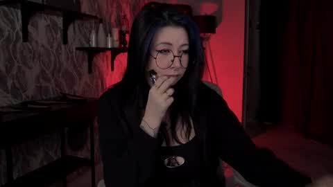 Snapshot of wesleegray chatting on January 14, 1:22 am little girl who is always rightLisa online show from January 14, 1:22 am