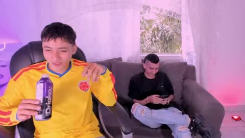 Wesley Boy online show from March 26, 7:41 pm