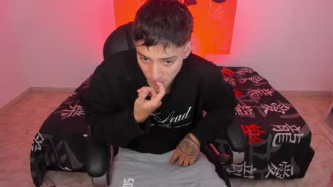 Wesley Boy online show from April 15, 7:10 pm