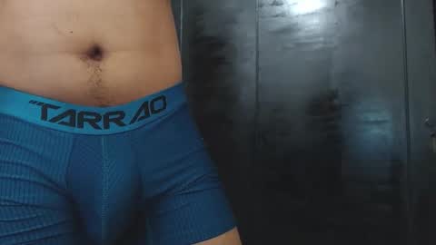 Snapshot of wesleyrogger chatting on October 8, 12:41 am Wesley Rogger online show from October 8, 12:41 am