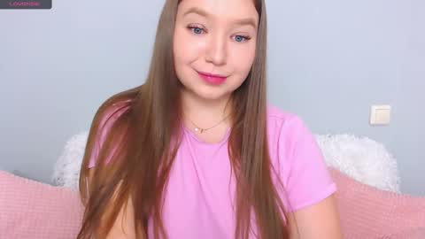 Snapshot of wet__molly chatting on February 27, 9:14 pm molly online show from February 27, 9:14 pm