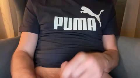 wet_adidasboy online show from October 18, 9:48 pm