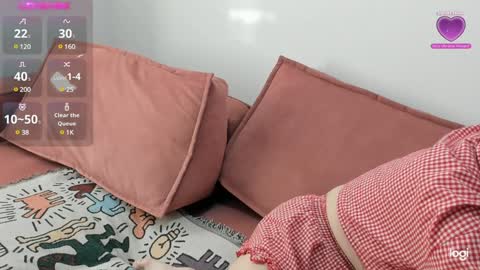 Snapshot of wet_eyyyelashes chatting on December 4, 8:34 am   online show from December 4, 8:34 am