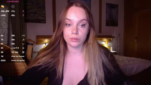 Lana online show from February 23, 9:01 pm