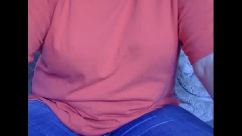 wet_pants2022 online show from February 27, 10:37 am