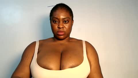 Snapshot of wet_pussyy24 chatting on September 24, 10:24 pm lily online show from September 24, 10:24 pm