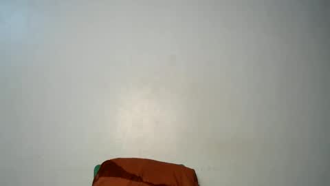 Snapshot of wet_pussyy24 chatting on October 19, 12:44 am lily online show from October 19, 12:44 am