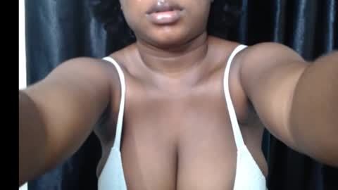 Sonia online show from October 16, 1:23 pm