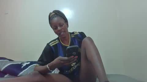 Snapshot of wetberry20 chatting on October 28, 6:54 pm wetberry20 online show from October 28, 6:54 pm