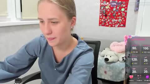 Snapshot of wetcrybaby chatting on September 9, 12:10 am Sonya online show from September 9, 12:10 am